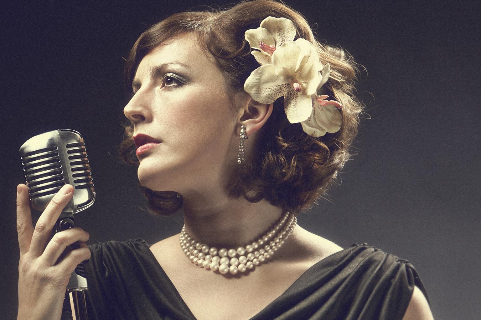 https://jazz-platform-media.ams3.cdn.digitaloceanspaces.com/public-media/CACHE/images/ab9b05733137cd8c34aabbde5a5d830ded02a003322c5ea2f81811993c733647/75cfd56dbeb1ed67b5c4707041cbac96.jpg
