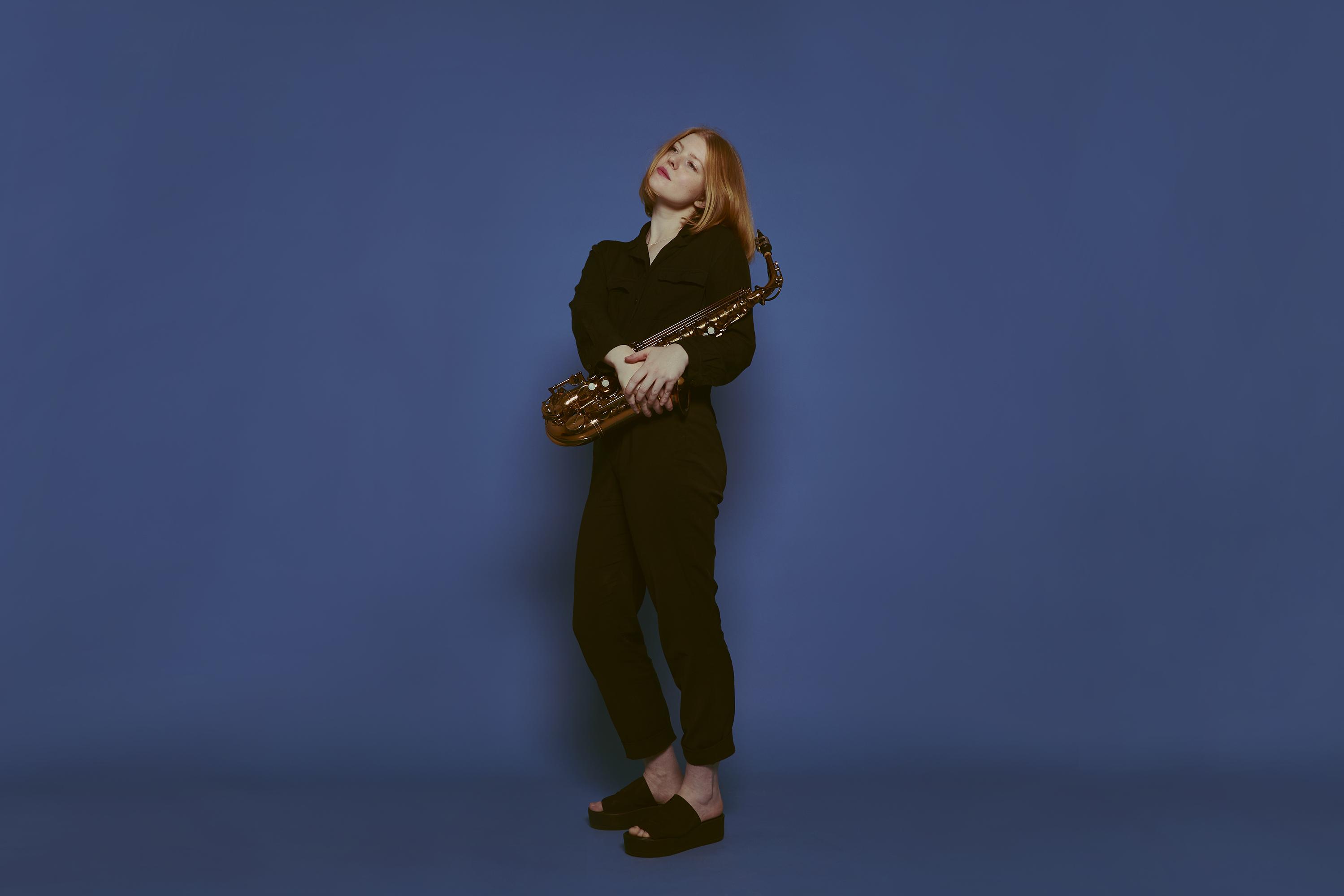 https://jazz-platform-media.ams3.cdn.digitaloceanspaces.com/public-media/CACHE/images/f2a5f7afd4f464df9f214501611947a5eb6e9b5a9b6ff67cf12957fe8dee1623_cU8a2m4/ae373f8b616636ba2a1a3db2e891c020.jpg